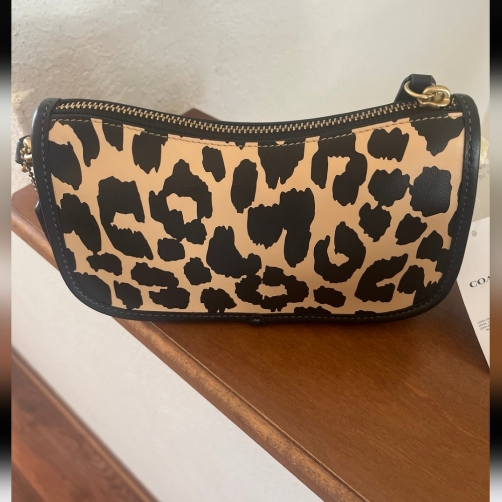 Coach Leopard Print Swinger 20, NWT - Picture 3 of 9